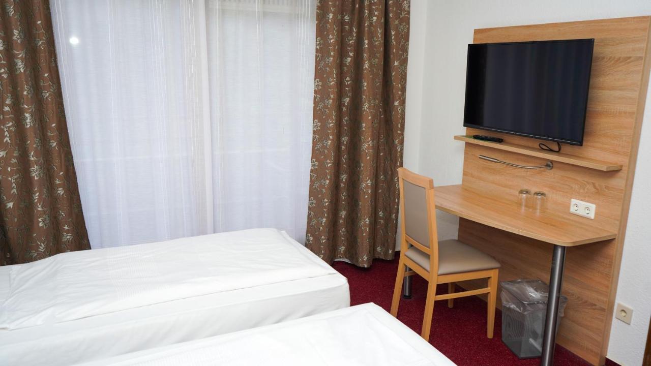 Itm Hotel Deutsches Haus Amburgo Esterno foto