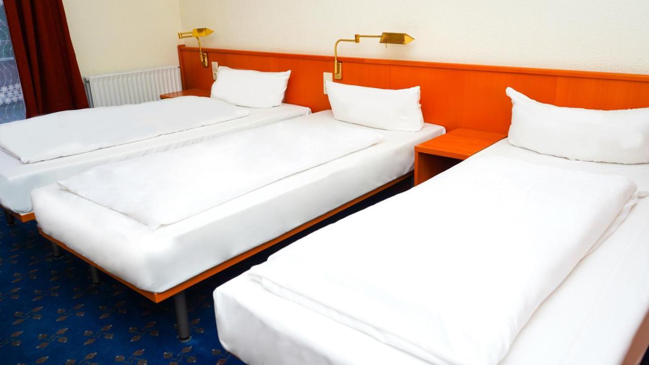 Itm Hotel Deutsches Haus Amburgo Esterno foto