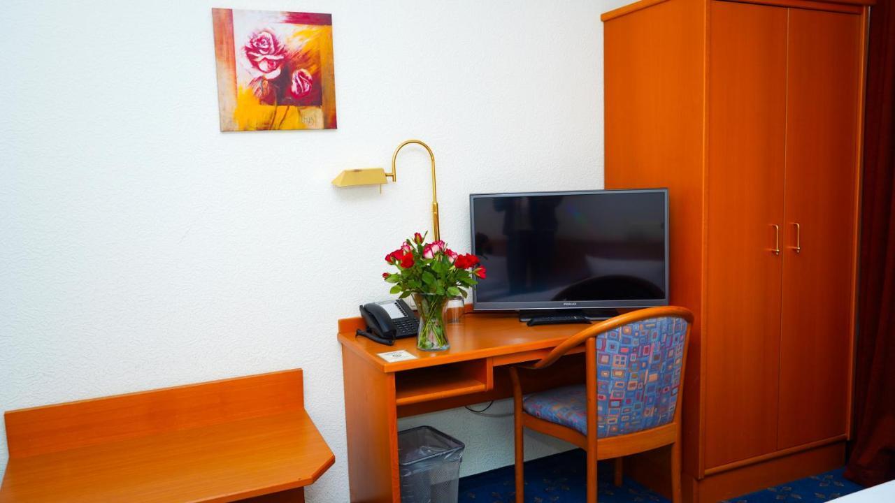 Itm Hotel Deutsches Haus Amburgo Esterno foto