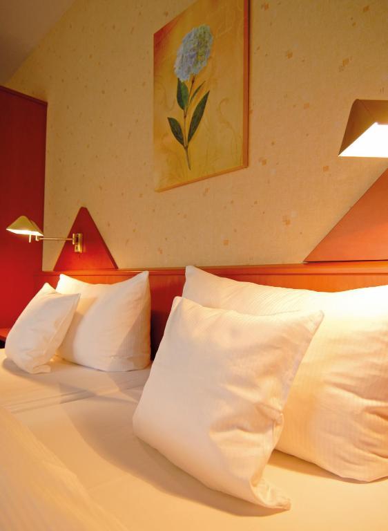 Itm Hotel Deutsches Haus Amburgo Esterno foto
