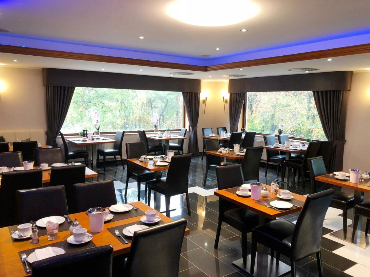 Itm Hotel Deutsches Haus Amburgo Esterno foto