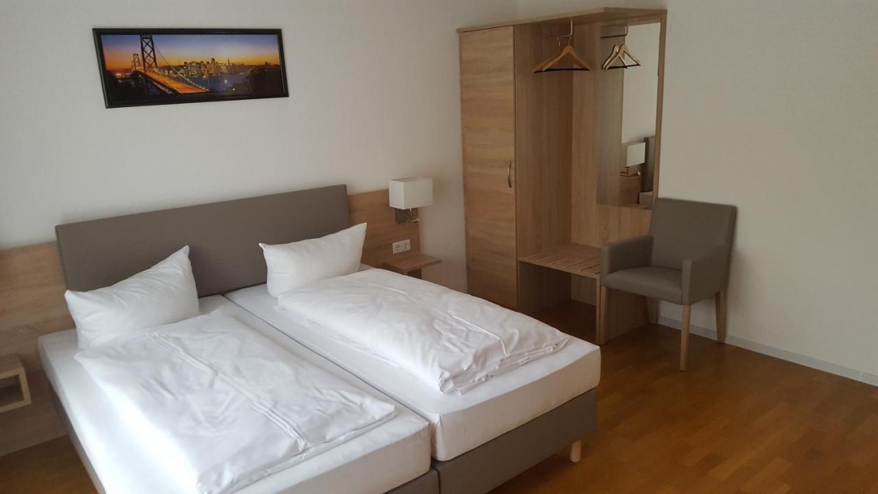 Itm Hotel Deutsches Haus Amburgo Esterno foto
